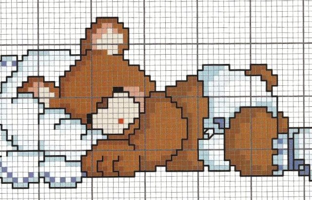 A small teddy bear sleeps free cross stitch pattern