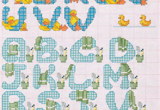 Alphabet bathroom with sponges and showers (4)