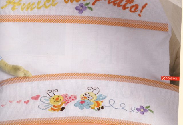 Baby blanket cot sheet friends of the lawn (1)