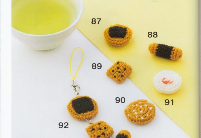 Chocolate cookies from the oven amigurumi pattern 1 (1)