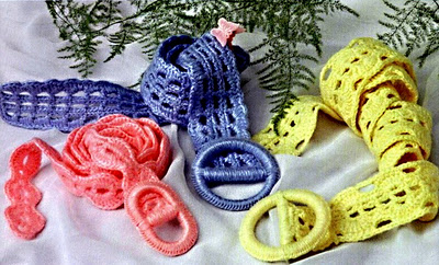 Colorful crochet belts (1)