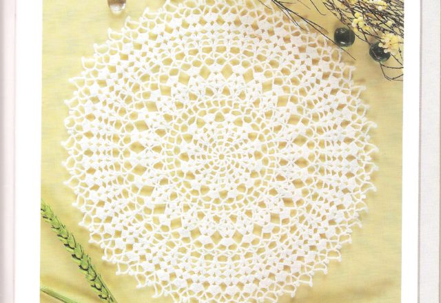 Crochet Doily snow star (1)