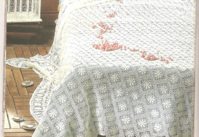 Crochet bedspread flowers and squares (1)