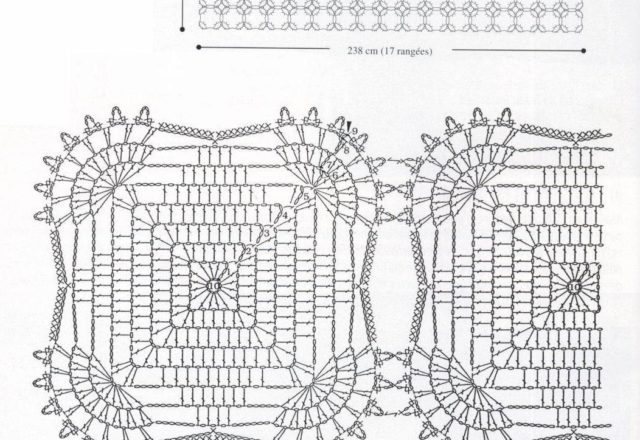 Crochet bedspread with small and squared modules (2)