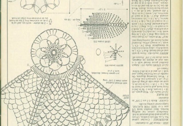 Crochet bih doily Christmas holly (2)