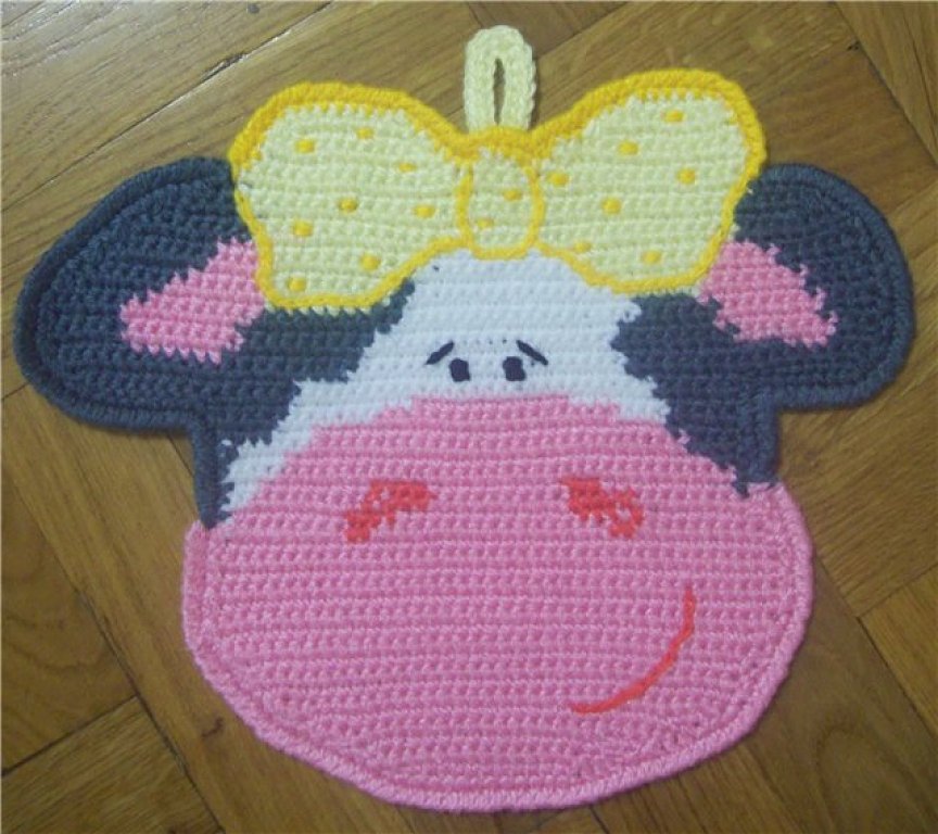 Crochet cow potholder (1)