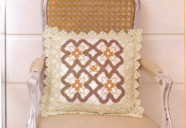 Crochet cushion pillow big modules (1)