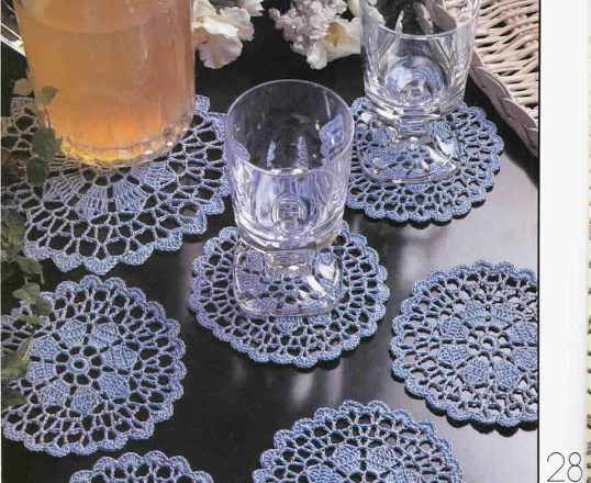 Crochet daisy coasters (1)