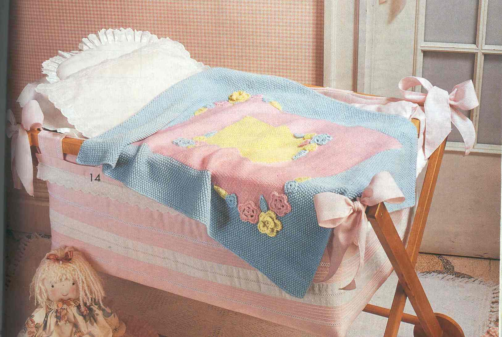 Crochet flowers baby blanket (1)