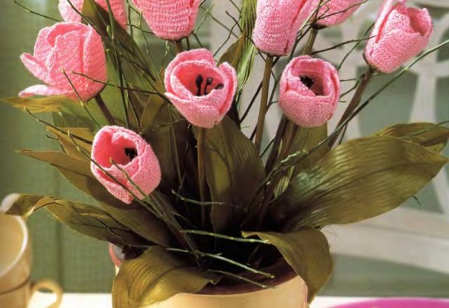 Crochet pink tulips flowers (1)