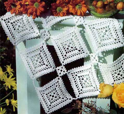 Crochet tiles doily (1)