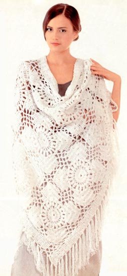 Crochet white shawl (1)