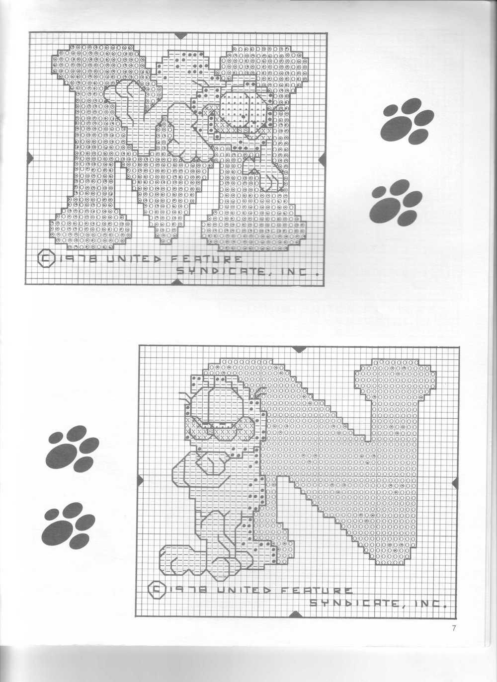 Cross stitch alphabet with Cat Garfield (11)