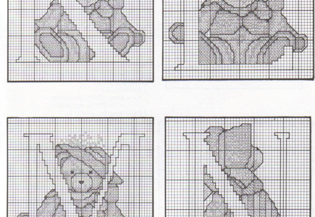 Cross stitch alphabet with sweet teddy bears (7)