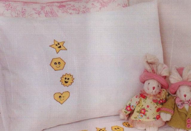Cross stitch cot sheet stars and herts (1)