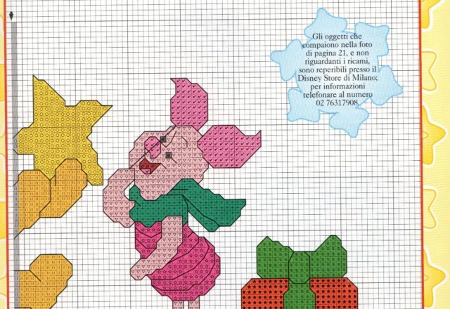 Cross stitch pattern of Winnie The Pooh with Christmas star (2)