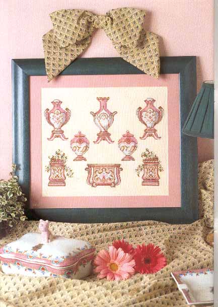 Cross stitch picture with pink teapots (1)