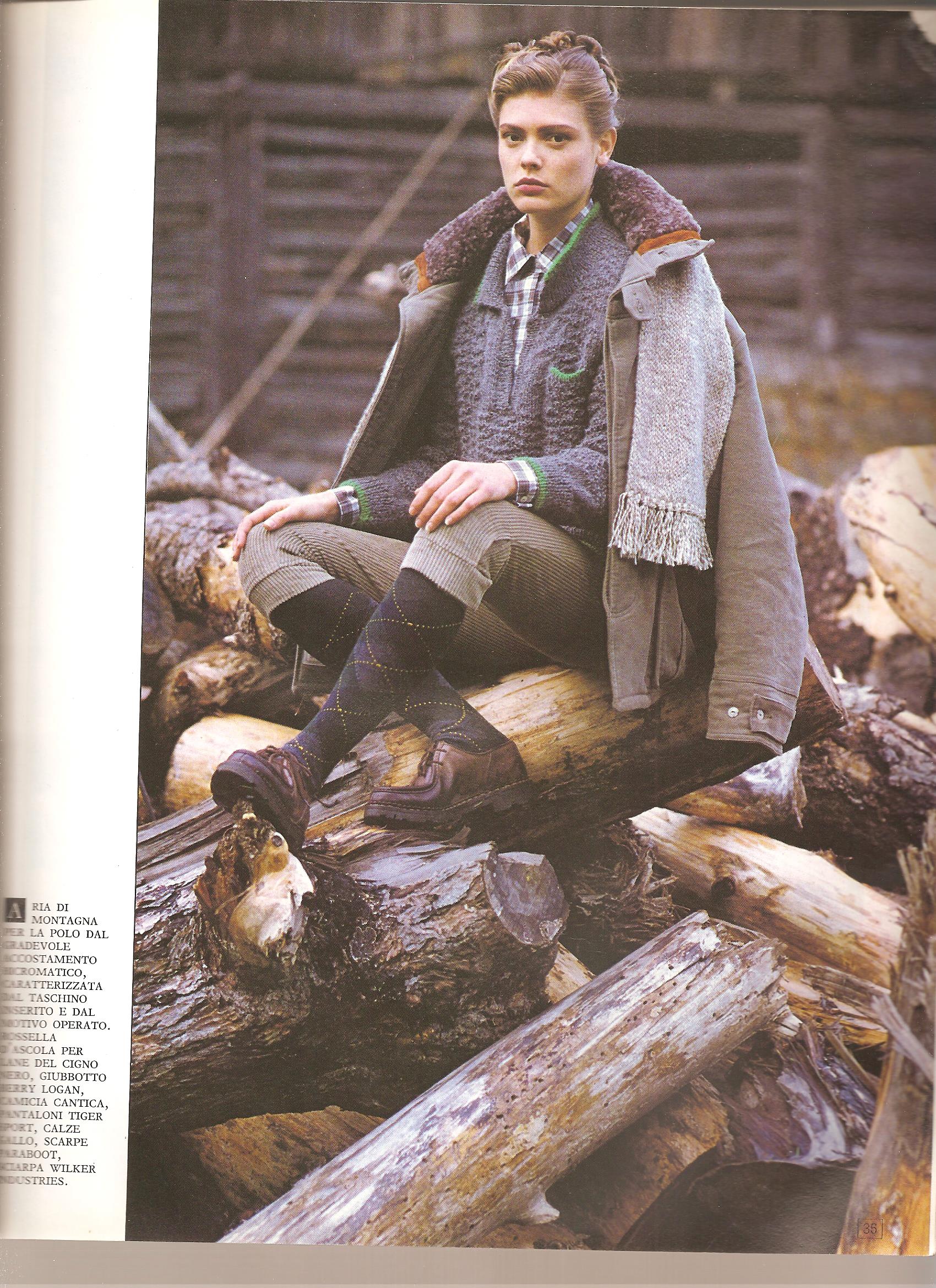 Dark gray knit pull woman knitting pattern (1)