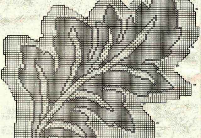 Filet table runner leaf-shaped (2)