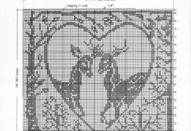 Free pattern filet home pillow with hearts and fawns