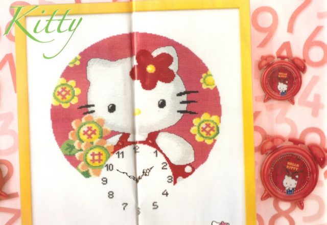 Hello Kitty clock (1)