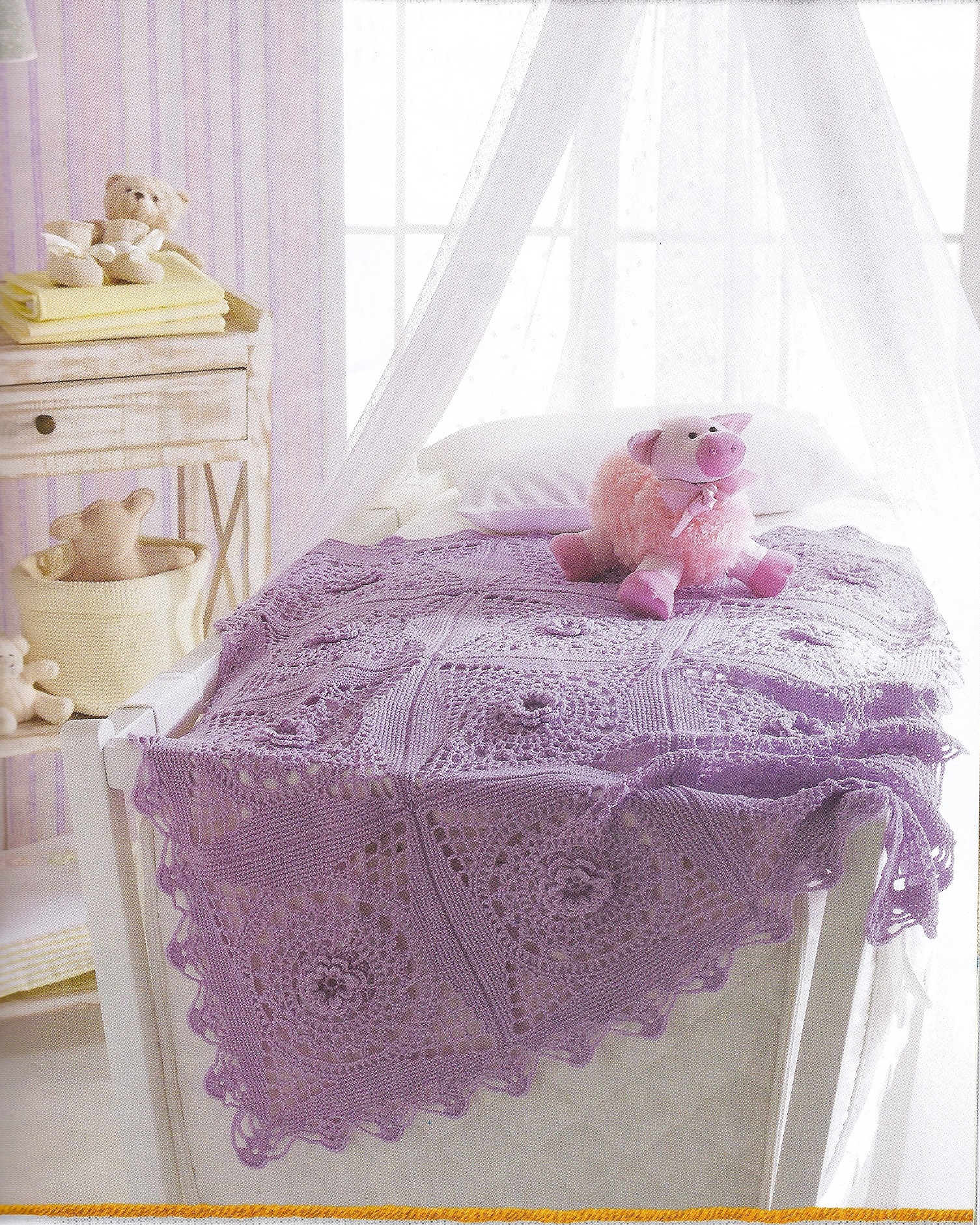 Lilac crochet baby blanket (1)