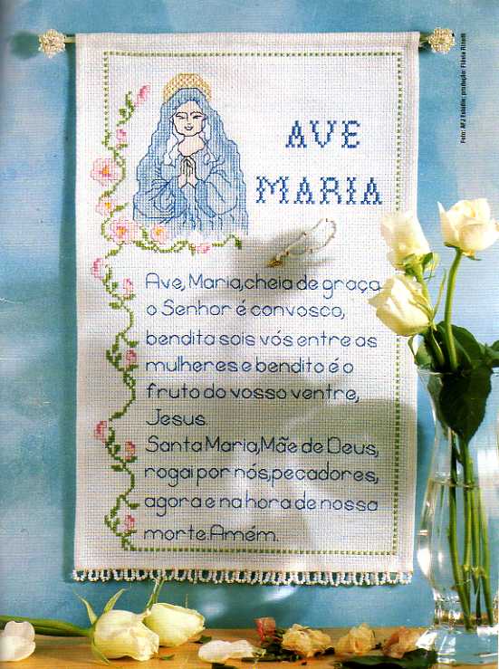 Madonna with prayer Hail Mary (1)