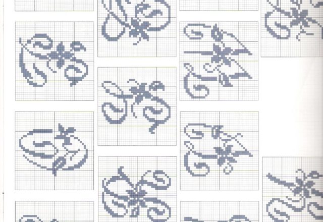 Monochrome alphabet with flower (1)