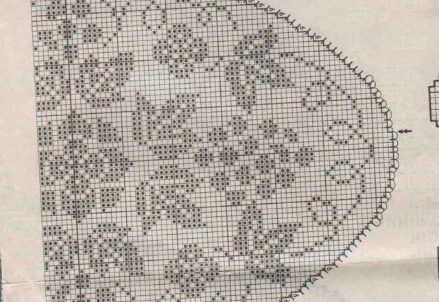 Oval doily filet grapes (2)