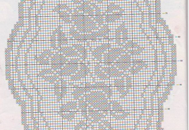 Oval doily filet with a branch of roses (2)