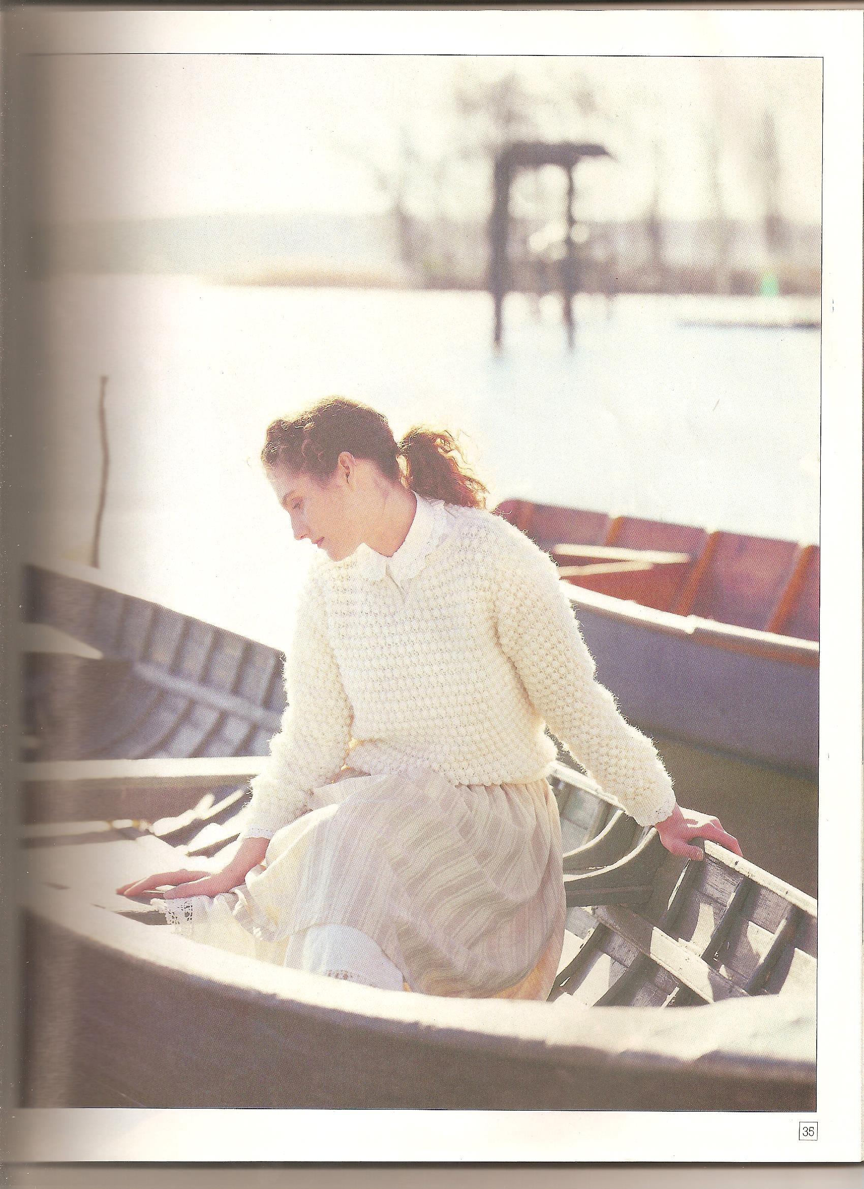 Pull white dumplings style knitting pattern (1)