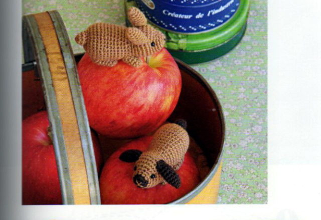 Rabbit and ferret amigurumi pattern (1)