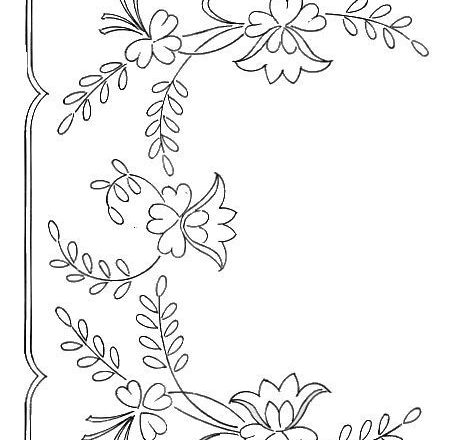 Rectangula center free embroidery design