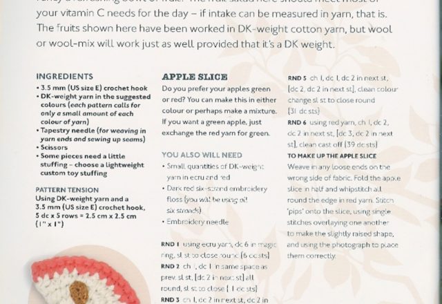 Slice of apple amigurumi pattern