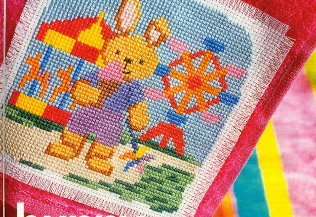 Small cross stitch patterns teddy bears go to the sea (1)