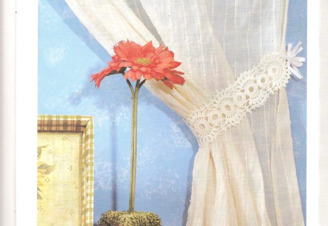 Strip curtain stops crochet (1)