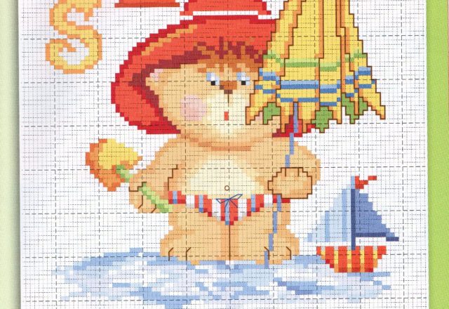 Teddy bear at the sea (1)