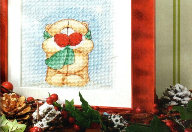 Teddy bear with gloves and scarf (1)