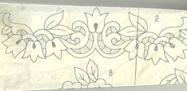 Tulips free hand embroidery designs patterns (2)
