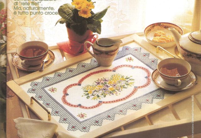 center tray covers flower lace (1)