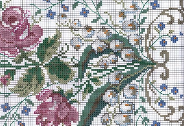central flowers for cross stitch tablecloth (3)