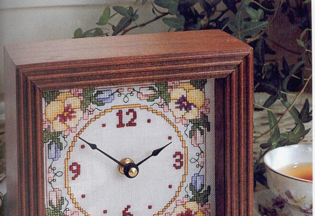 clock pansies (1)