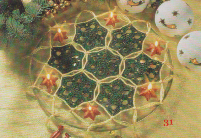 crochet Christmas green doily (1)