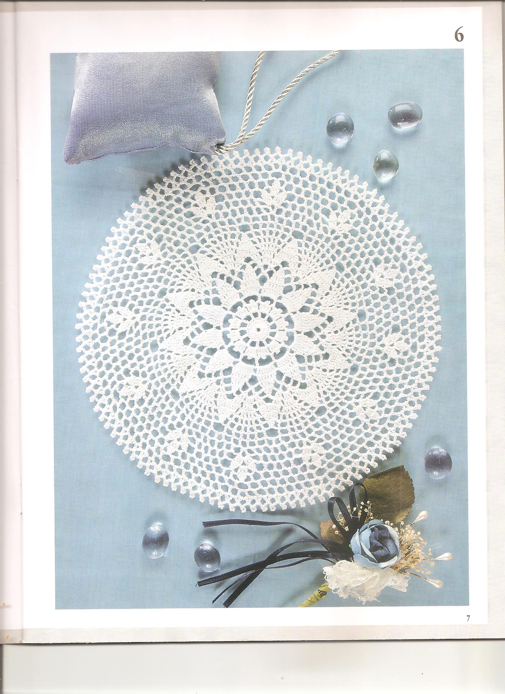 crochet doily star buds (1)