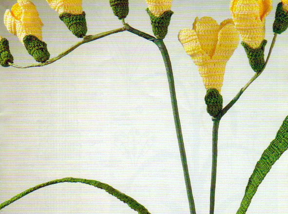 crochet flowers freesia (1)