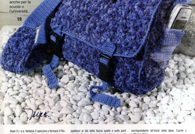 crochet shoulder bag blue (1)