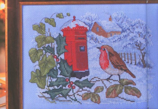 cross stitch patterns for robin (1)