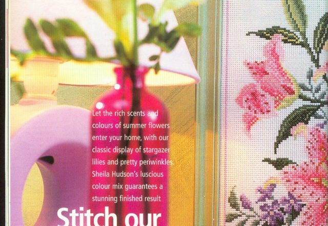 cross-stitch picture of flowers lilies (1)