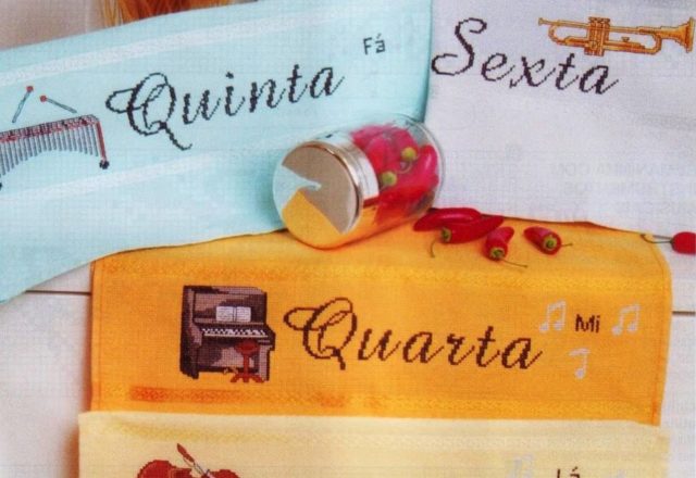 cross stitch week dishtowels musical instruments (2)