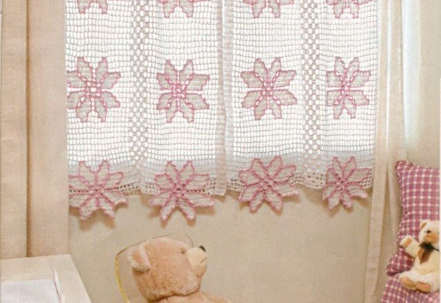 curtain filet colorful daisies (1)